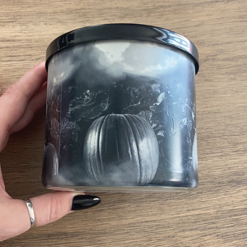 NEW Bath & Body Works Perfect Pumpkin Candle & Soap bundle - Picture 5 of 14